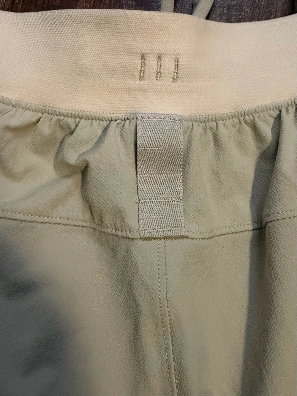 lululemon athletica men’s license to train linerless khaki shorts